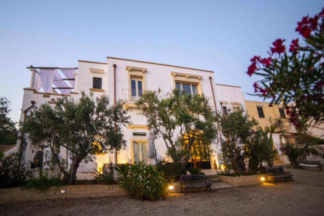 Casale Donna Rosa Bed & Breakfast Санникола Екстериор снимка